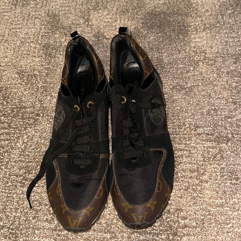 Louis Vuitton Sneaker